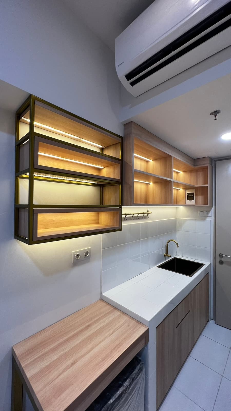 Desain interior — Inanly Jaya Pratama
